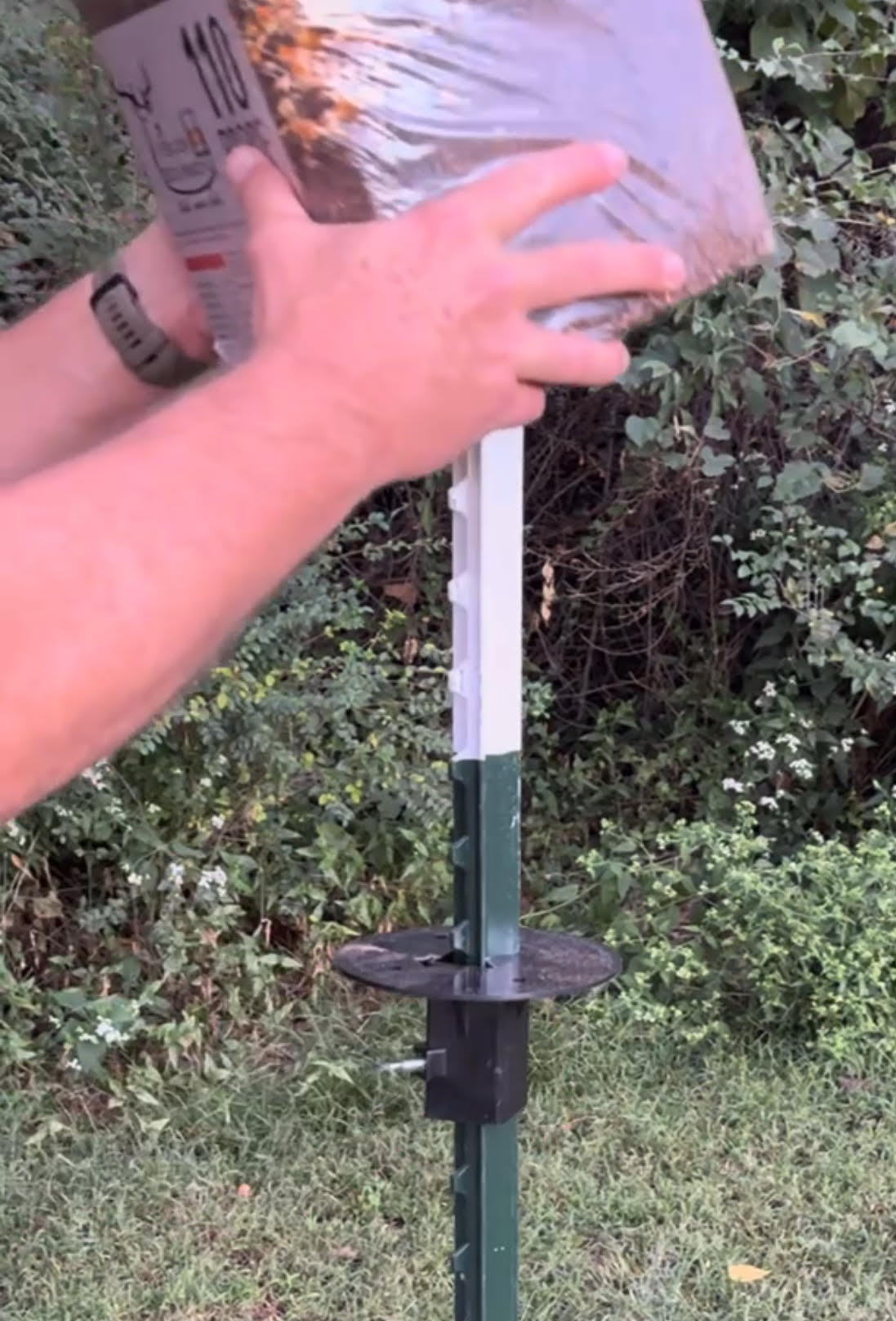 Patented Feed Block Mount T-Post