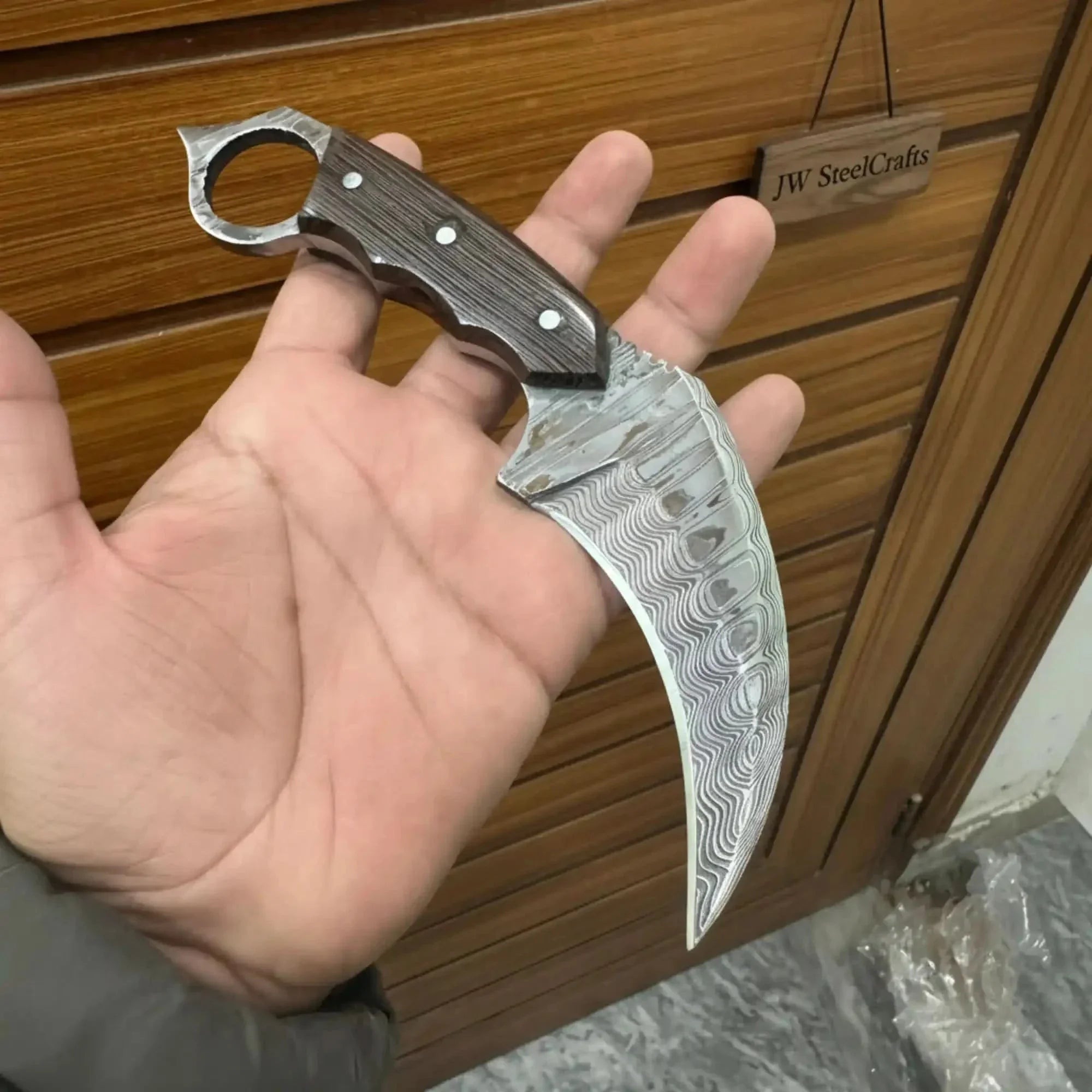 Handmade Indonesian Karambit Traditional Folding Karambit Knife with Curved Blade