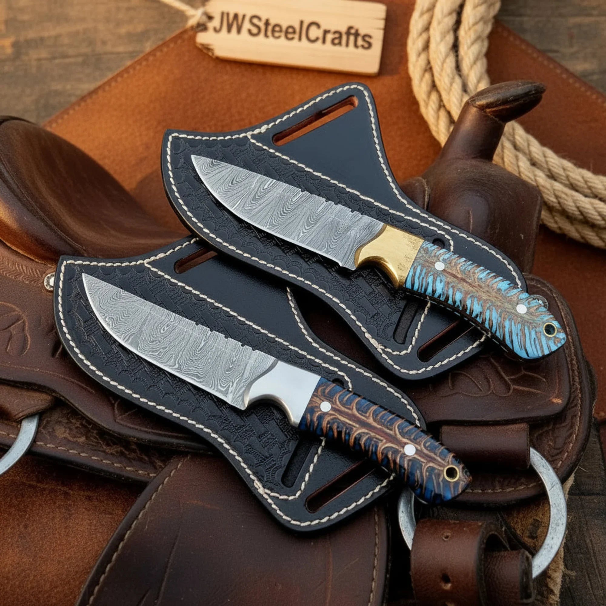 Pinecone Cowboy Crossdraw Set with Dual Colored Handles