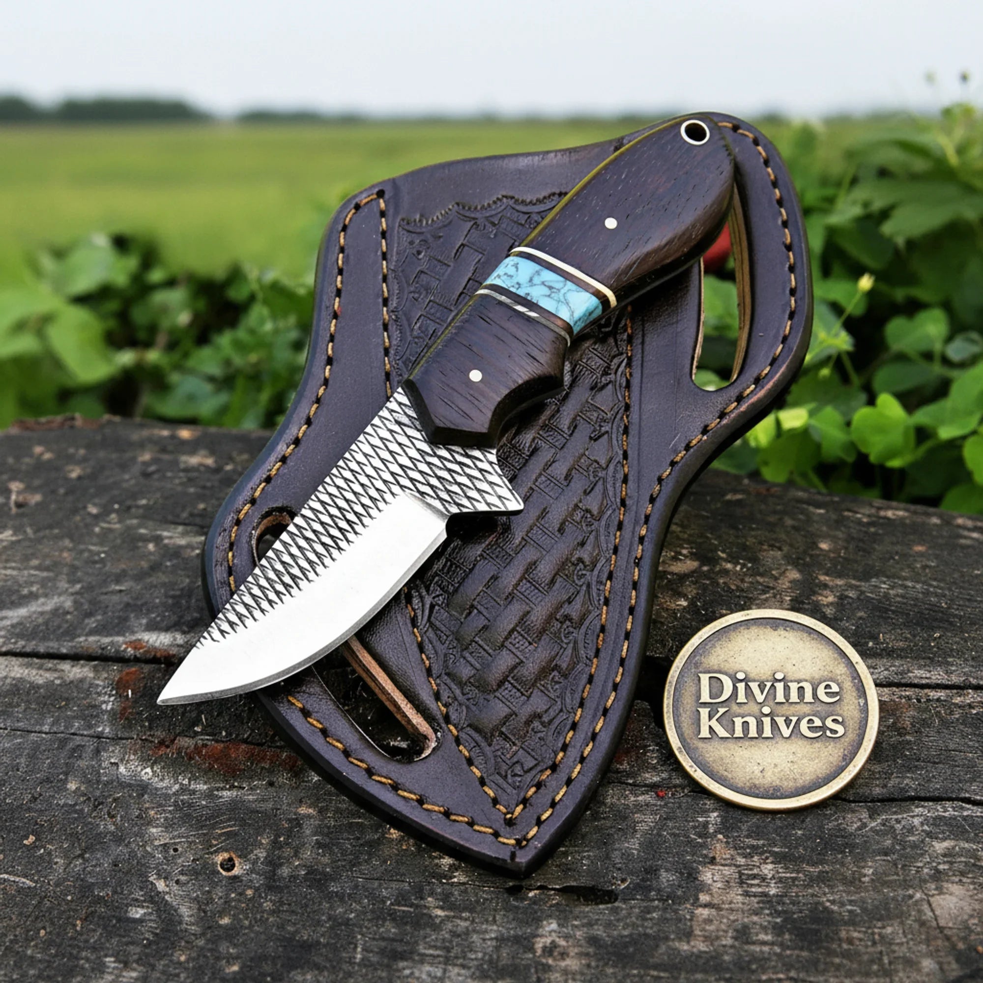 High-Polished Clip-Point Bowie Knife with Wood Handle & Lanyard – Handcrafted Outdoor Field Knife