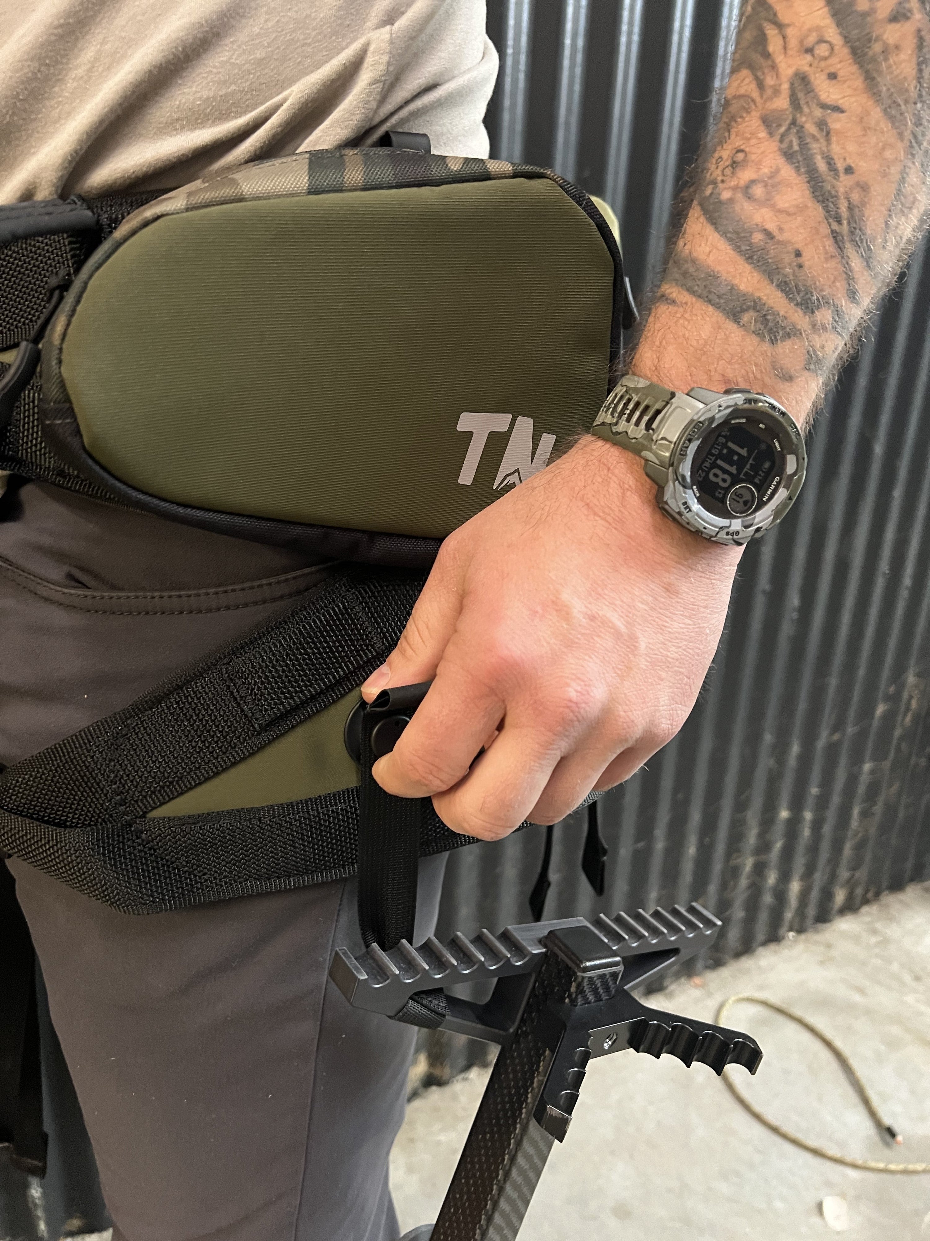 Ridge Side Pouch - Right