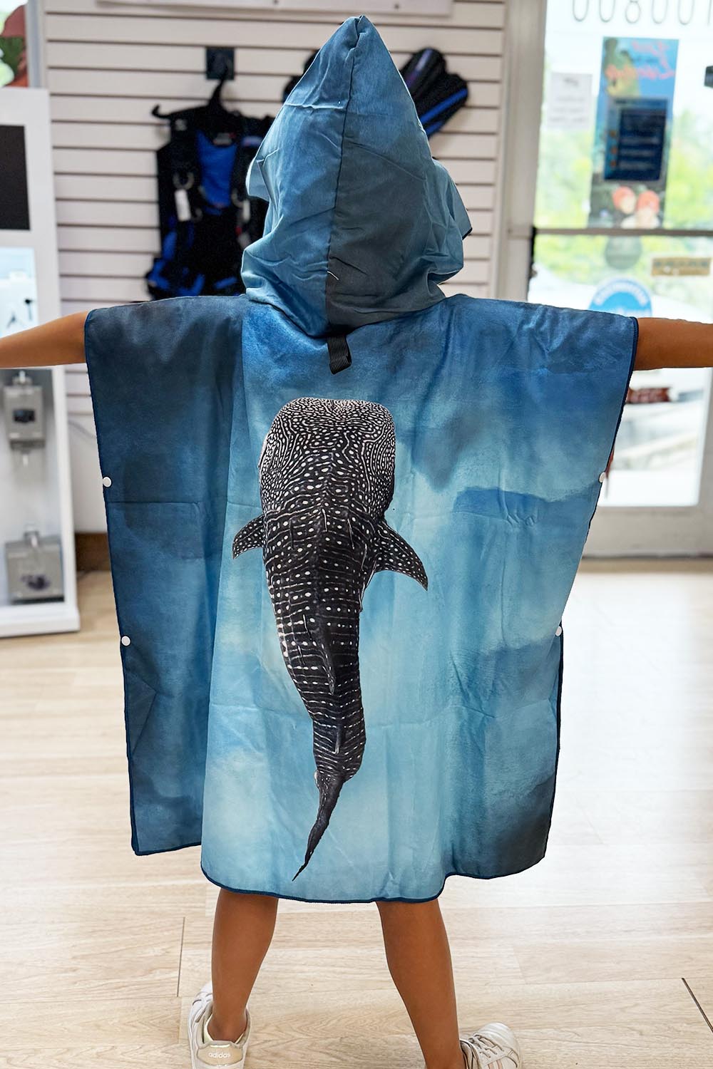 Lelewaʻa - Whale Shark Towel Poncho (Mini)