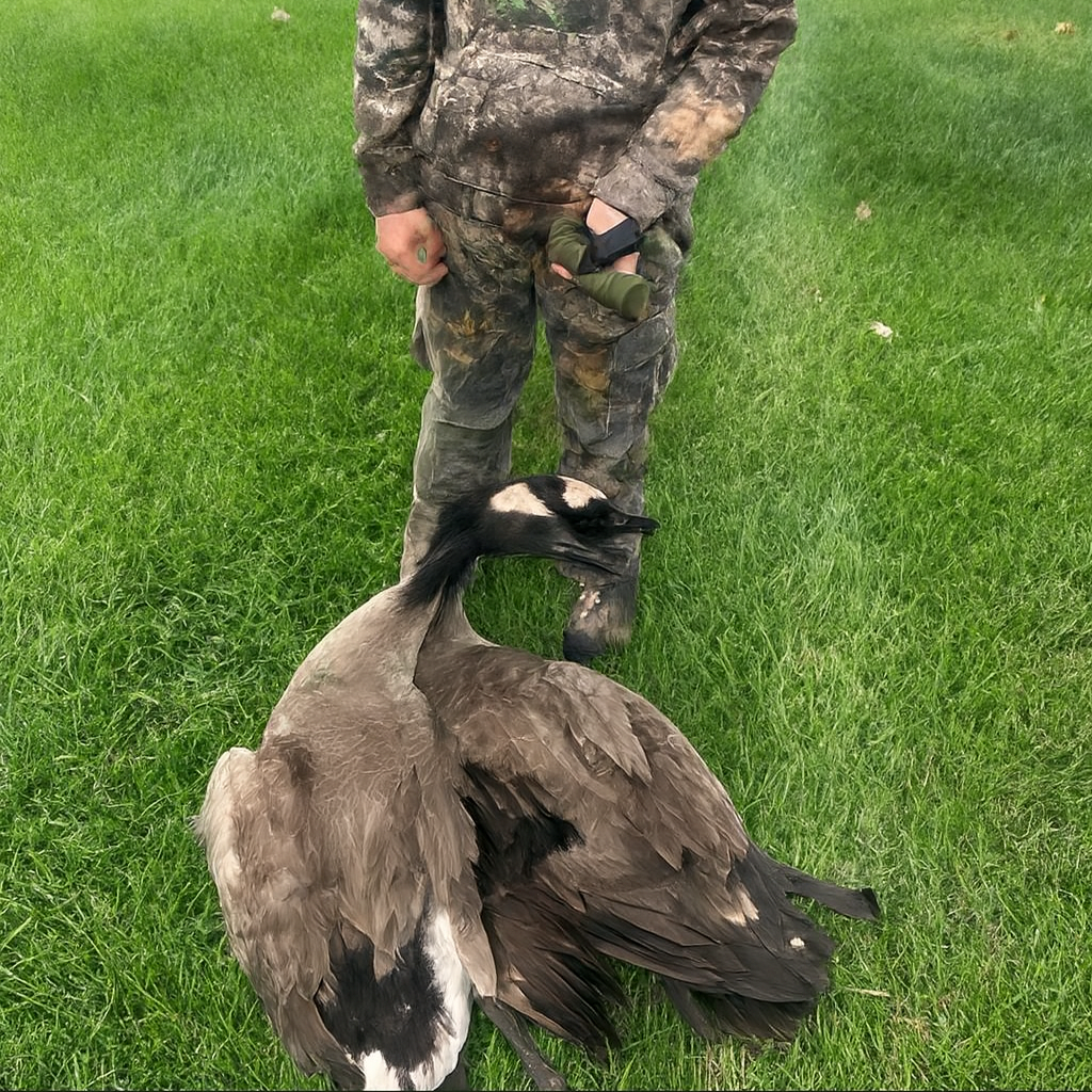 Waterfowl Cuffs Bird Tote