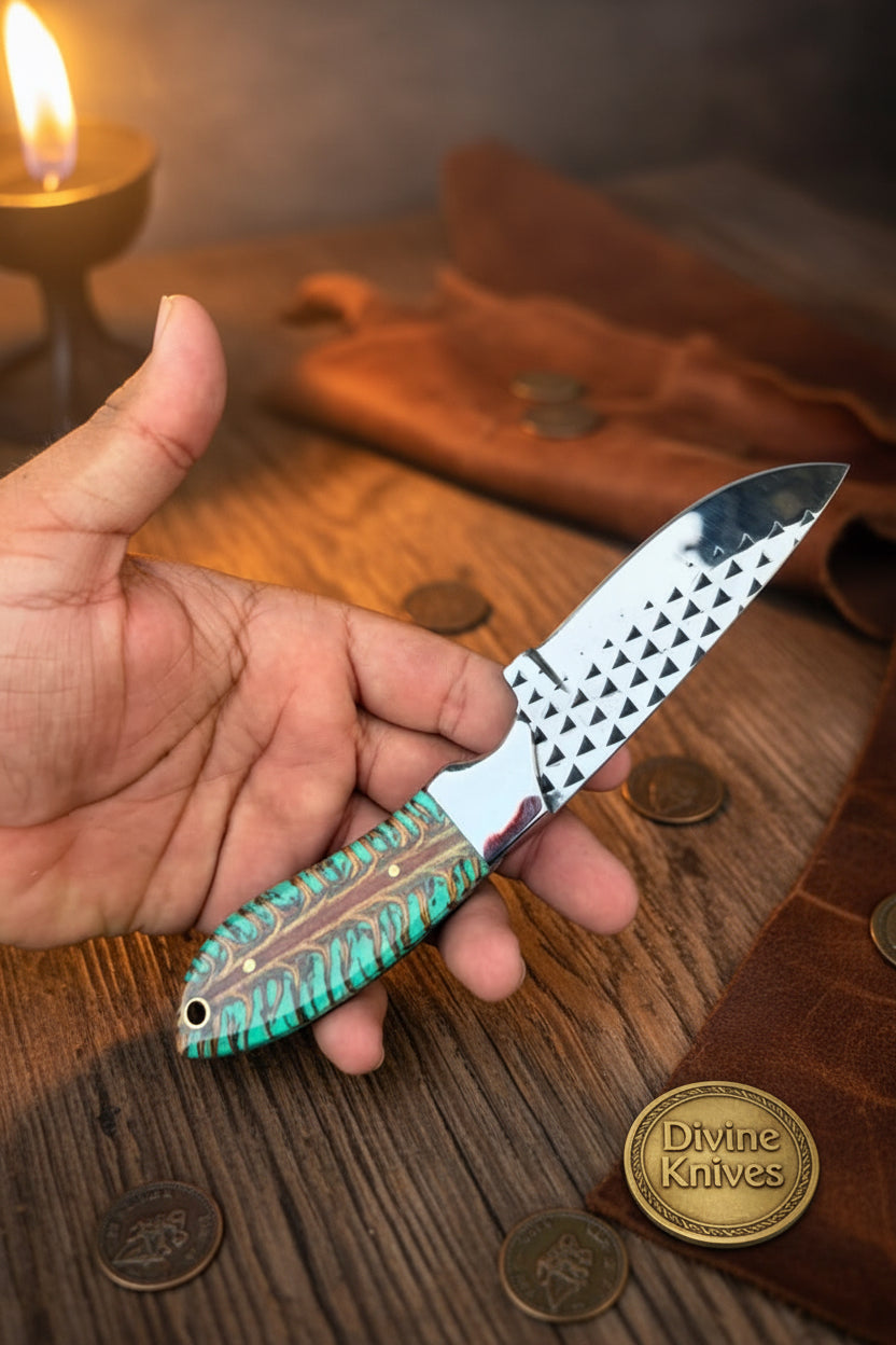 Emerald Pinecone Ranch Skinner Knife with Carved Wood Handle