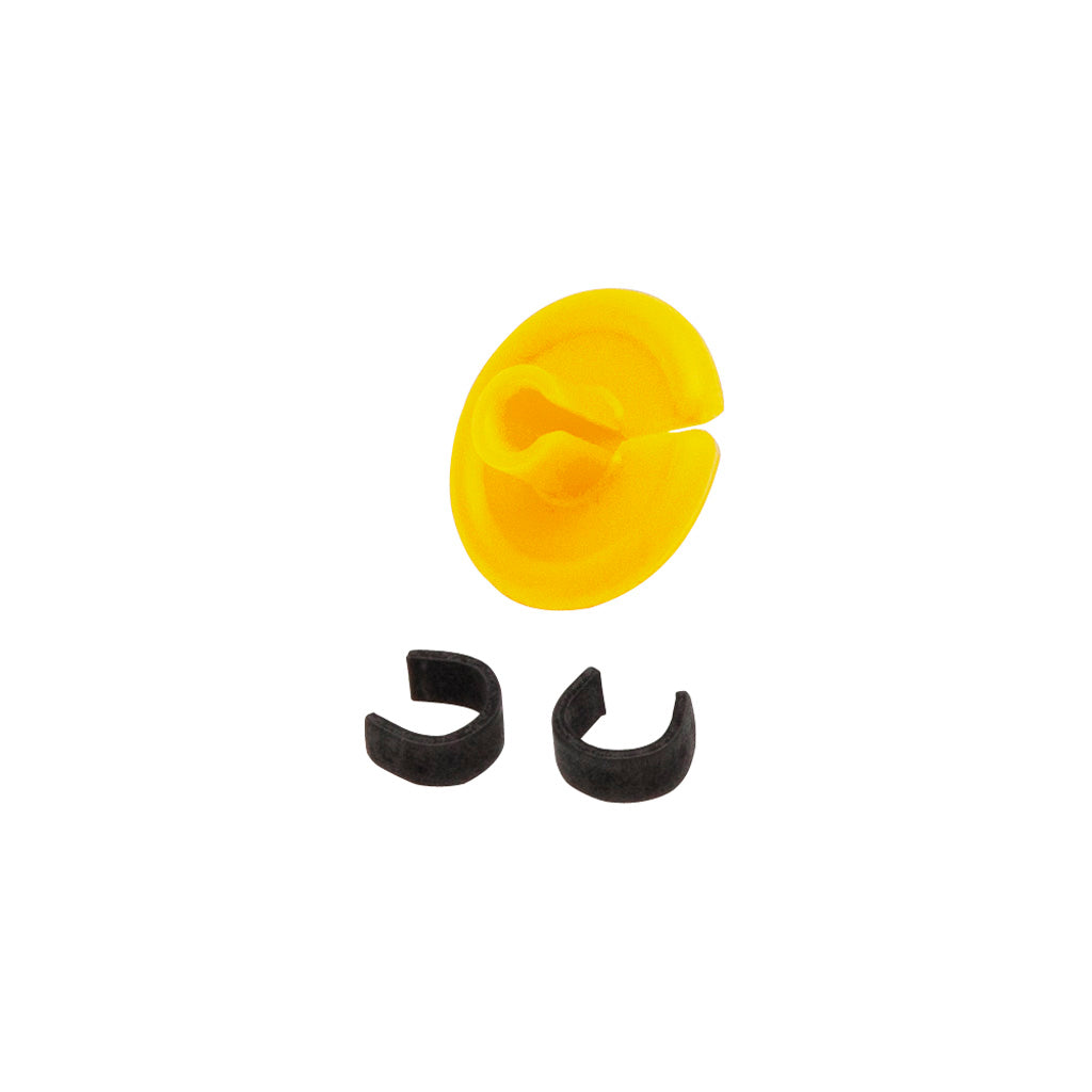 October Mountain String Love 2.0 Kisser Button - Yellow - 1 Pack