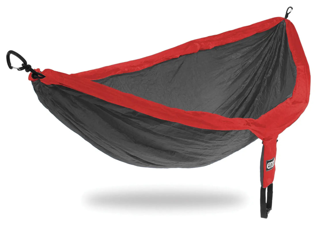 Doublenest Red/Charcoal