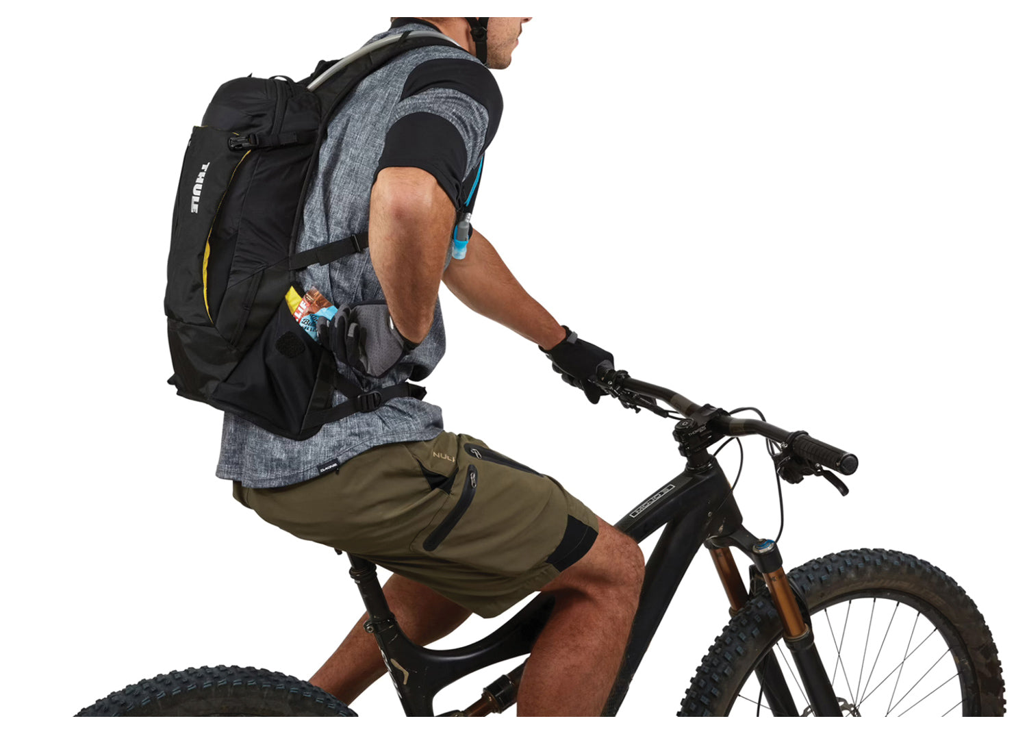 Thule Vital Hydration Pack 8L Black – Lightweight Water Bladder for Outdoor Adventures