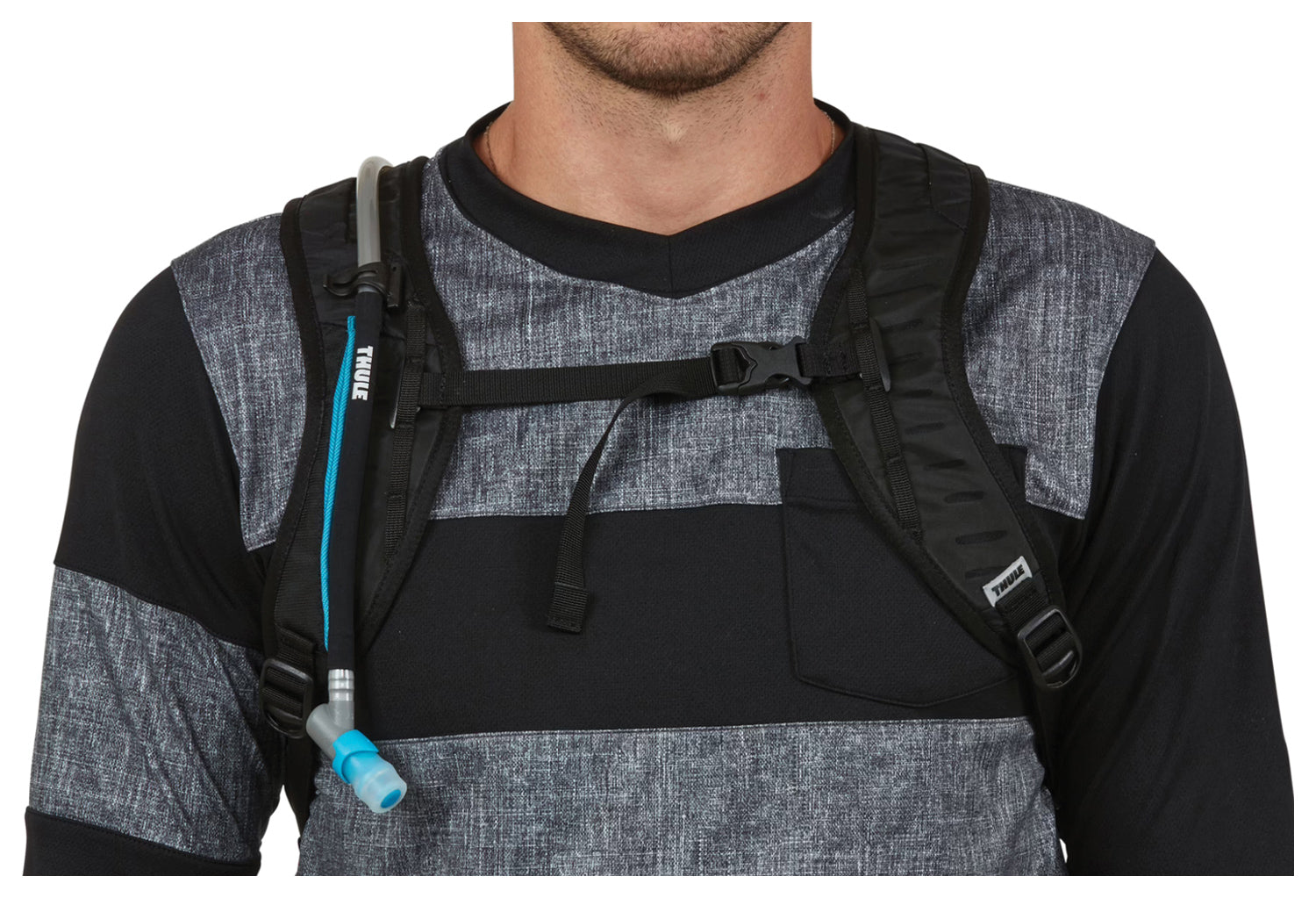 Thule Vital Hydration Pack 8L Black – Lightweight Water Bladder for Outdoor Adventures