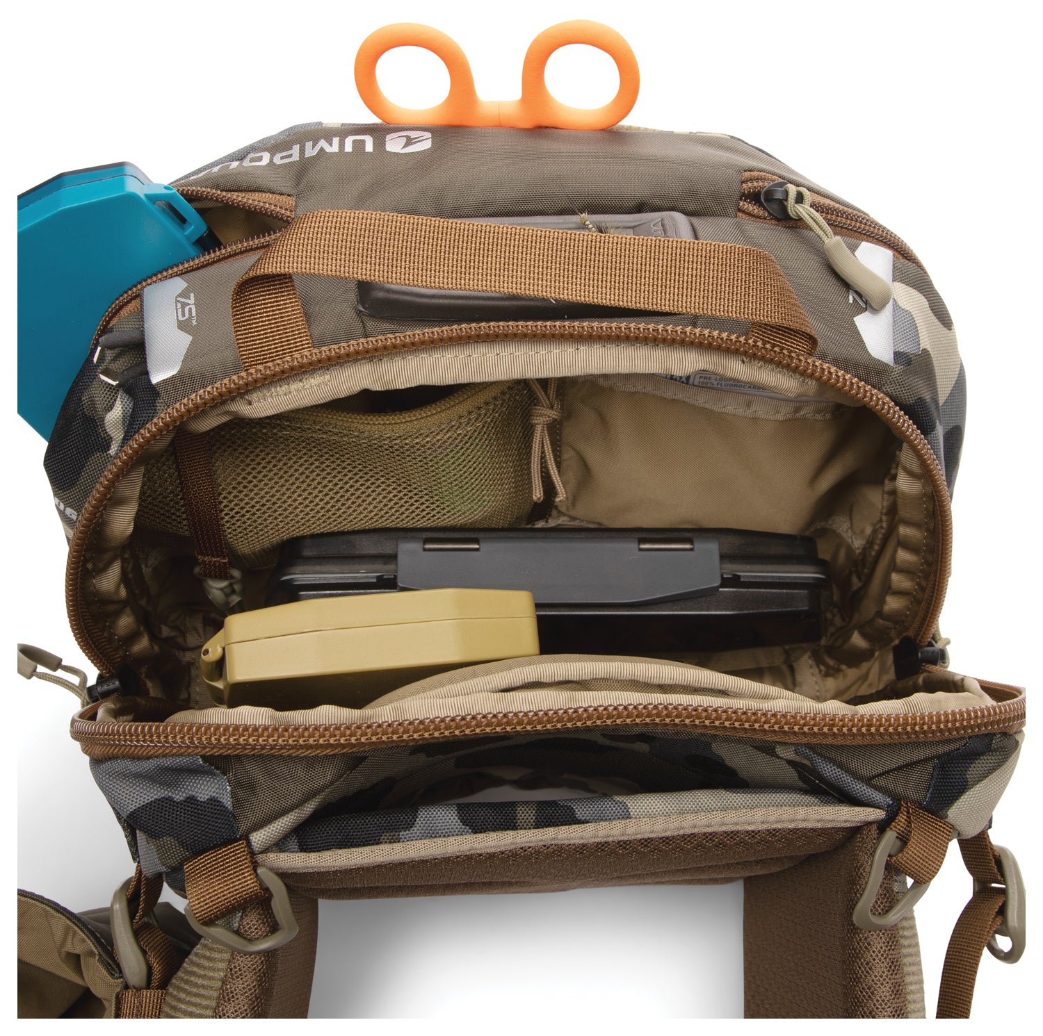 UMPQUA Zs2 Ledges 650 Waist Pack Camo for Outdoor Adventures