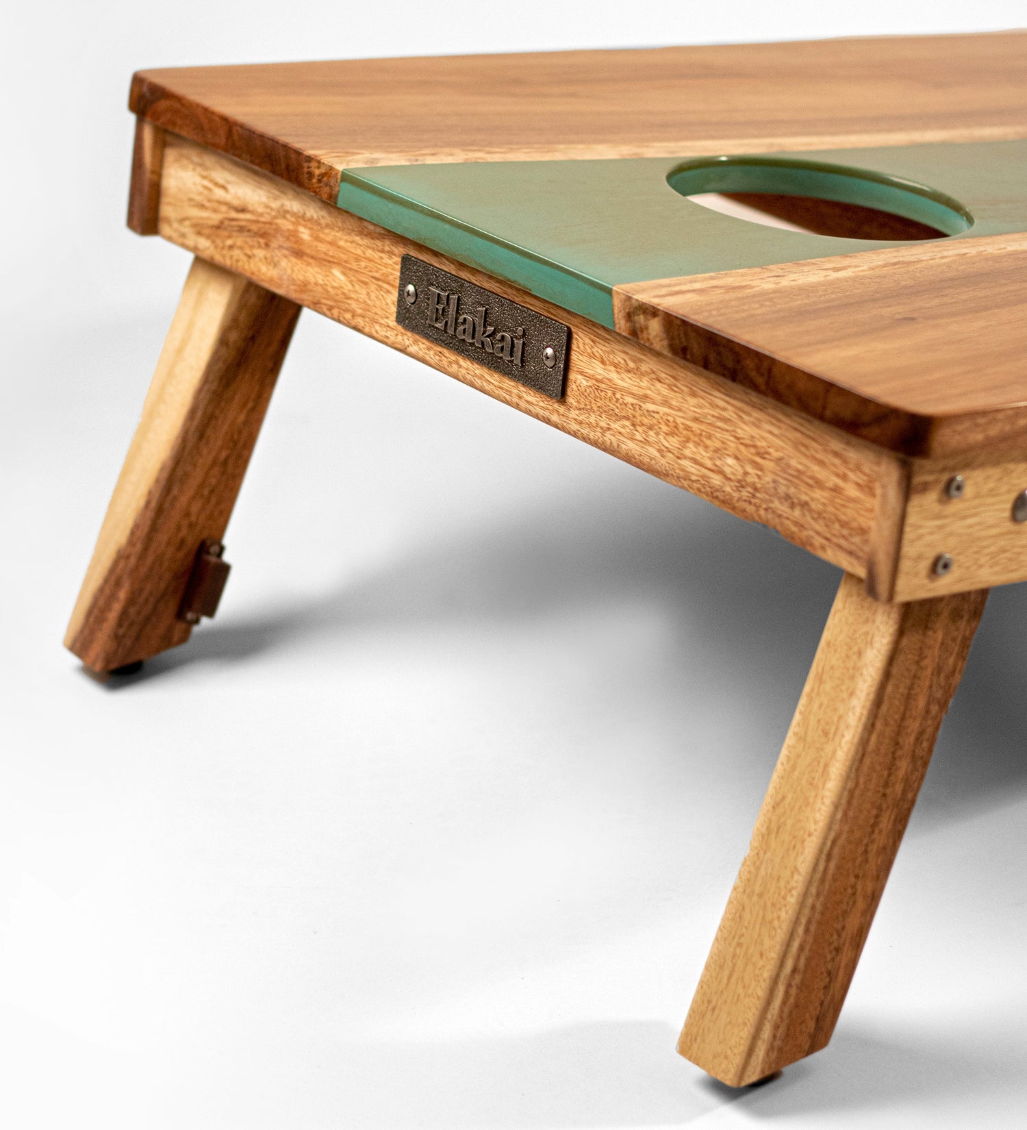 2ft x 4ft Resin &amp; Wood Classic Cornhole Set | Live Edge River Collection