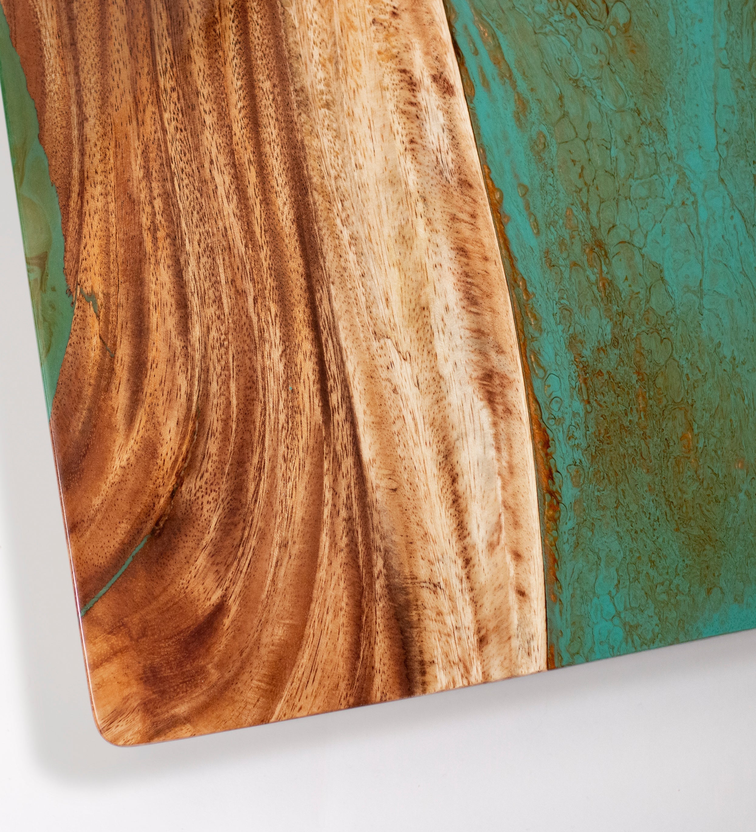 2ft x 4ft Resin &amp; Wood Classic Cornhole Set | Live Edge River Collection