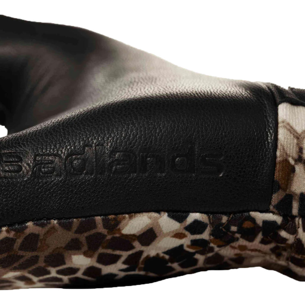 Badlands Hybrid Glove Approach FX Small