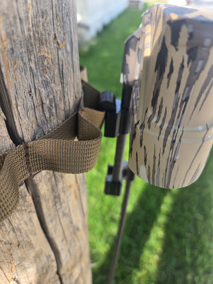 Clip-on Archery Quiver Hanger