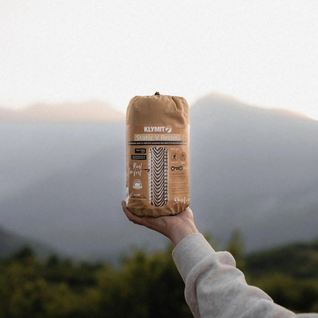 Klymit Static V Sleeping Pad Recon Regular - Lightweight Inflatable Camping Mattress with V-Shaped Body Mapping