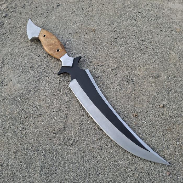Persian Dagger Knife with Curved Black Etched Blade