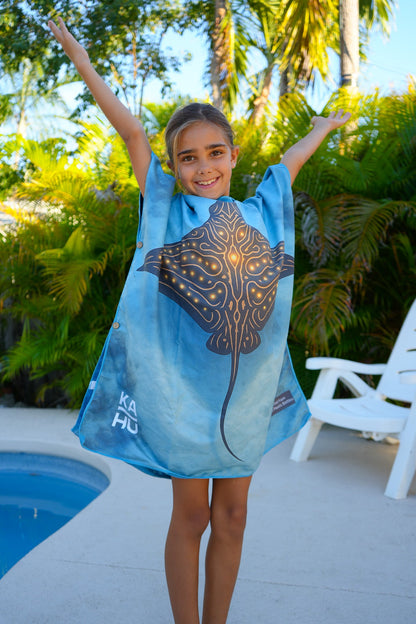 Hihimanu - Ornate Eagle Ray Towel Poncho (Mini)