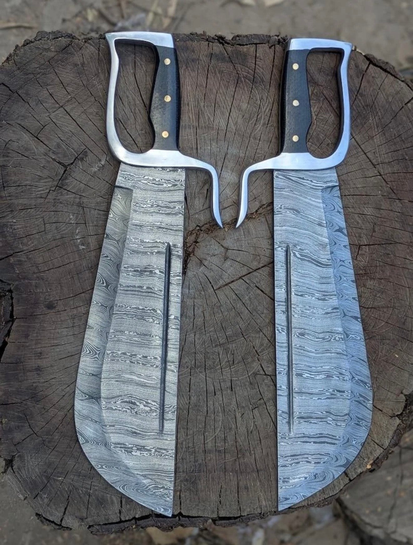 Wing Chun Butterfly Swords with Wood Grain Damascus Blades