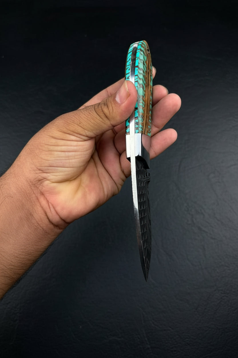 Emerald Pinecone Ranch Skinner Knife with Carved Wood Handle
