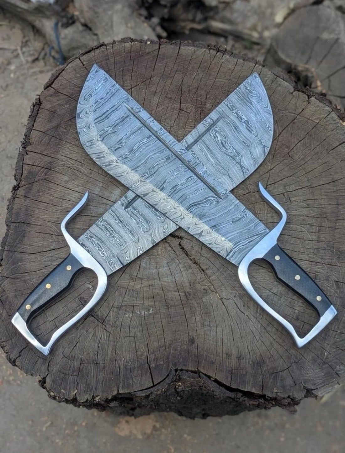 Wing Chun Butterfly Swords with Wood Grain Damascus Blades