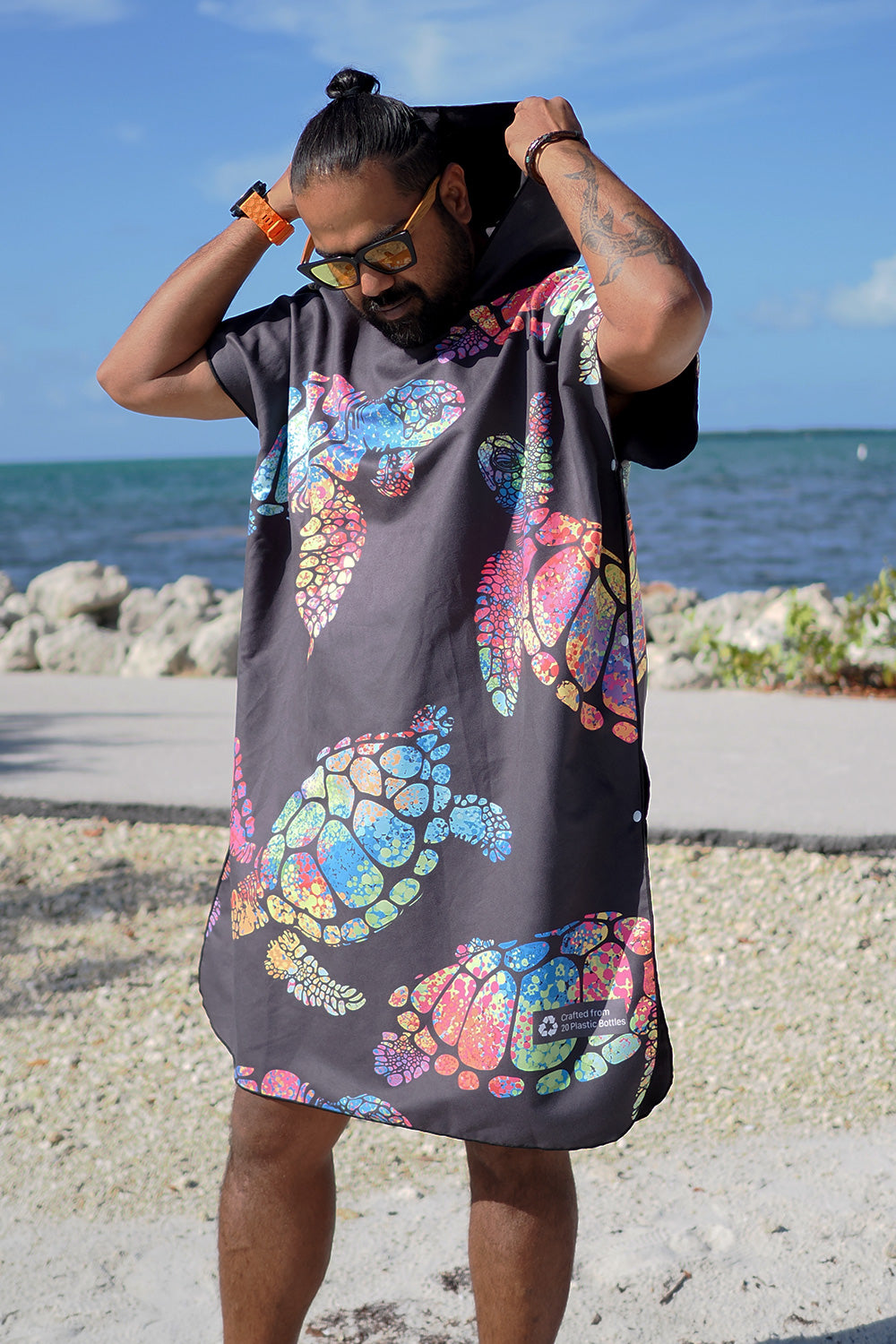 Anuenue - Rainbow Turtle Towel Poncho (Regular)