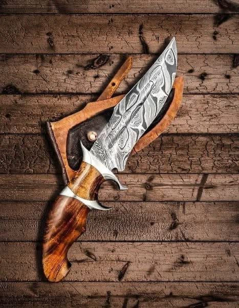 Damascus Sub-Hilt Fighter Bowie with Double Guard