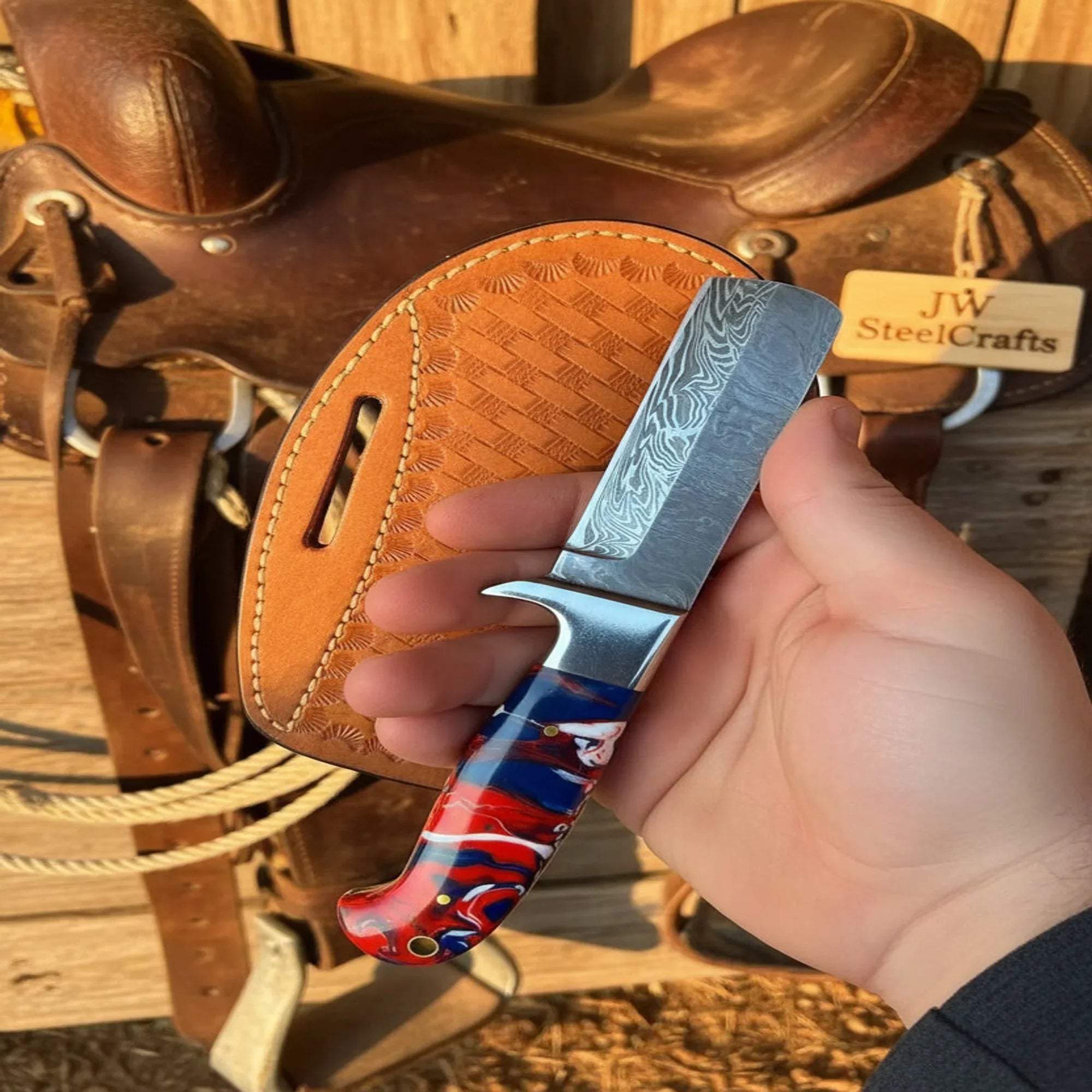 Damascus Steel Bull Cutter Knife with Resin Handle, 7" Fixed Blade