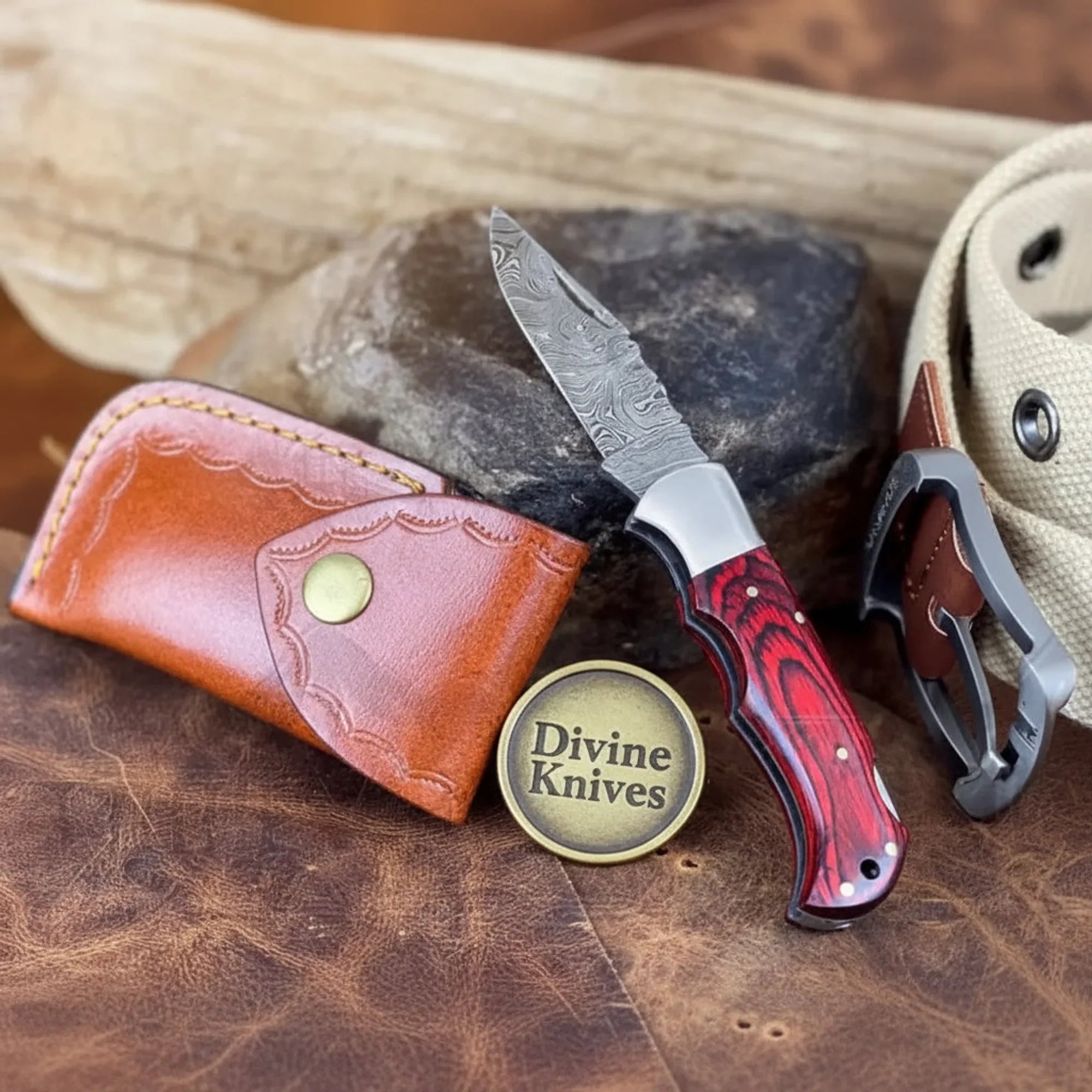 Red and Black Pakka Wood Damascus Folding Knife for Outdoor Use