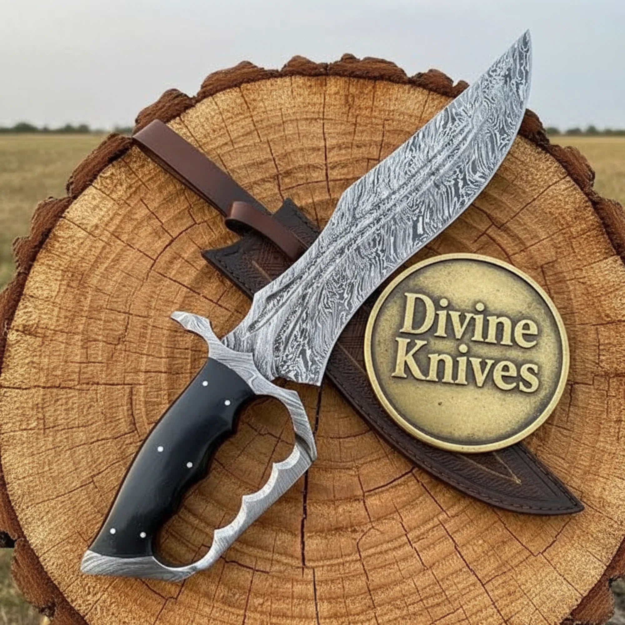 Damascus Bowie Knife with Ram Horn Handle – Handcrafted Collectible Display Piece