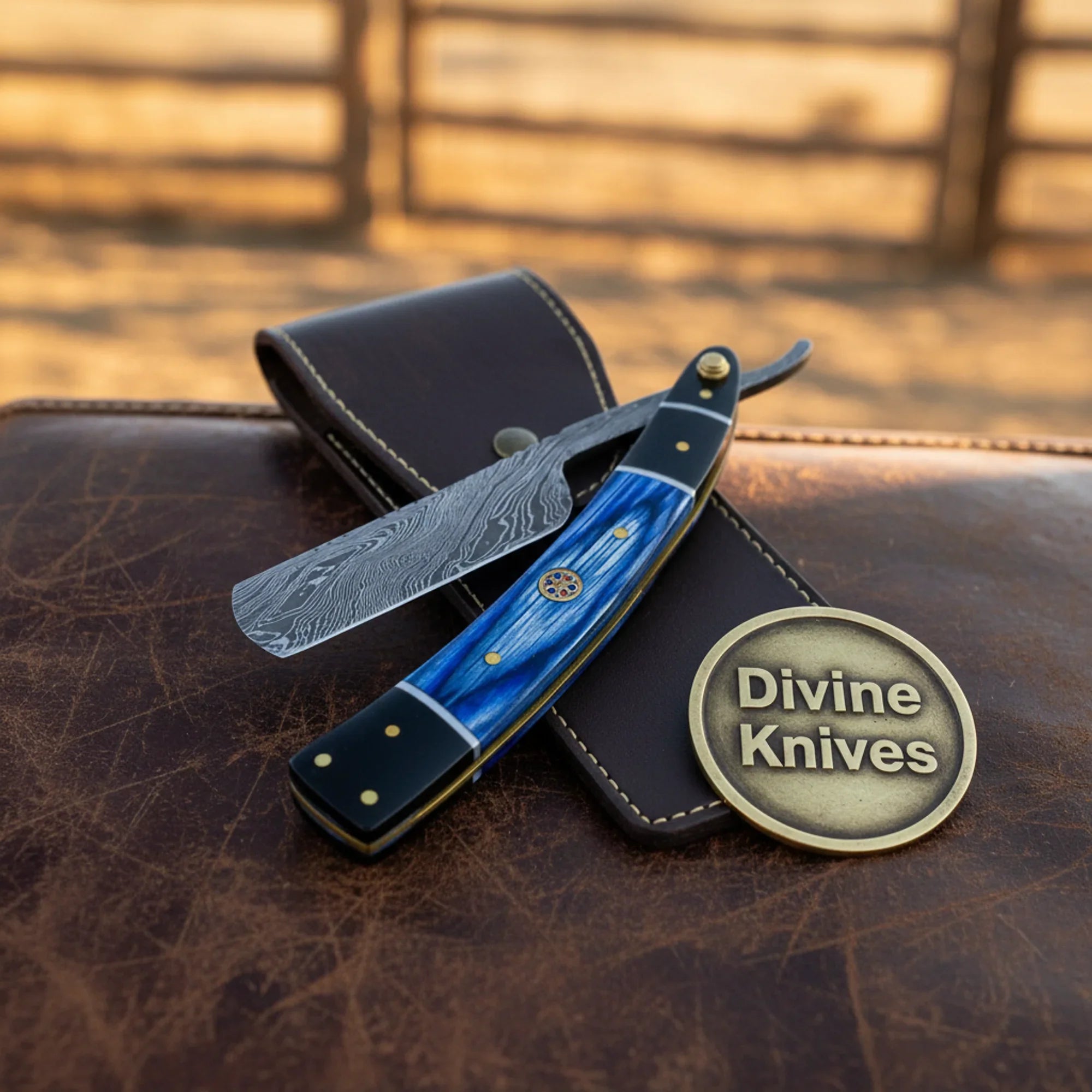 Twisted Damascus Straight Razor with Blue &amp; Black Handle – Handcrafted Cut-Throat Razor with 4-Inch Edge