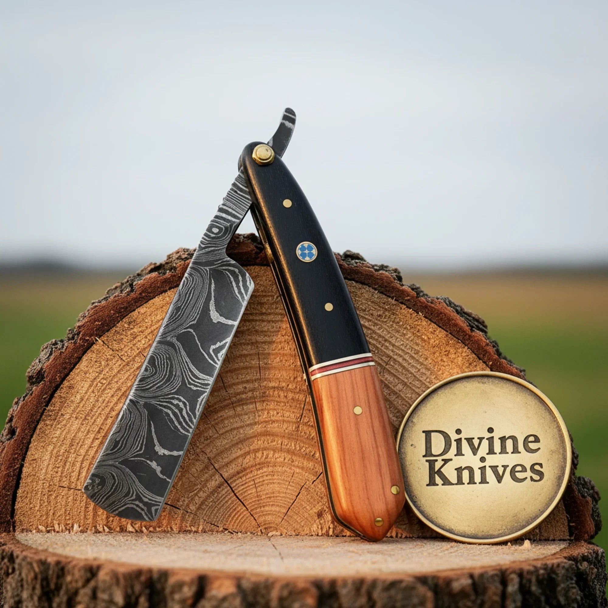 Black &amp; Olive Wood Damascus Straight Razor – Handcrafted Cut-Throat Razor with 4-Inch Edge
