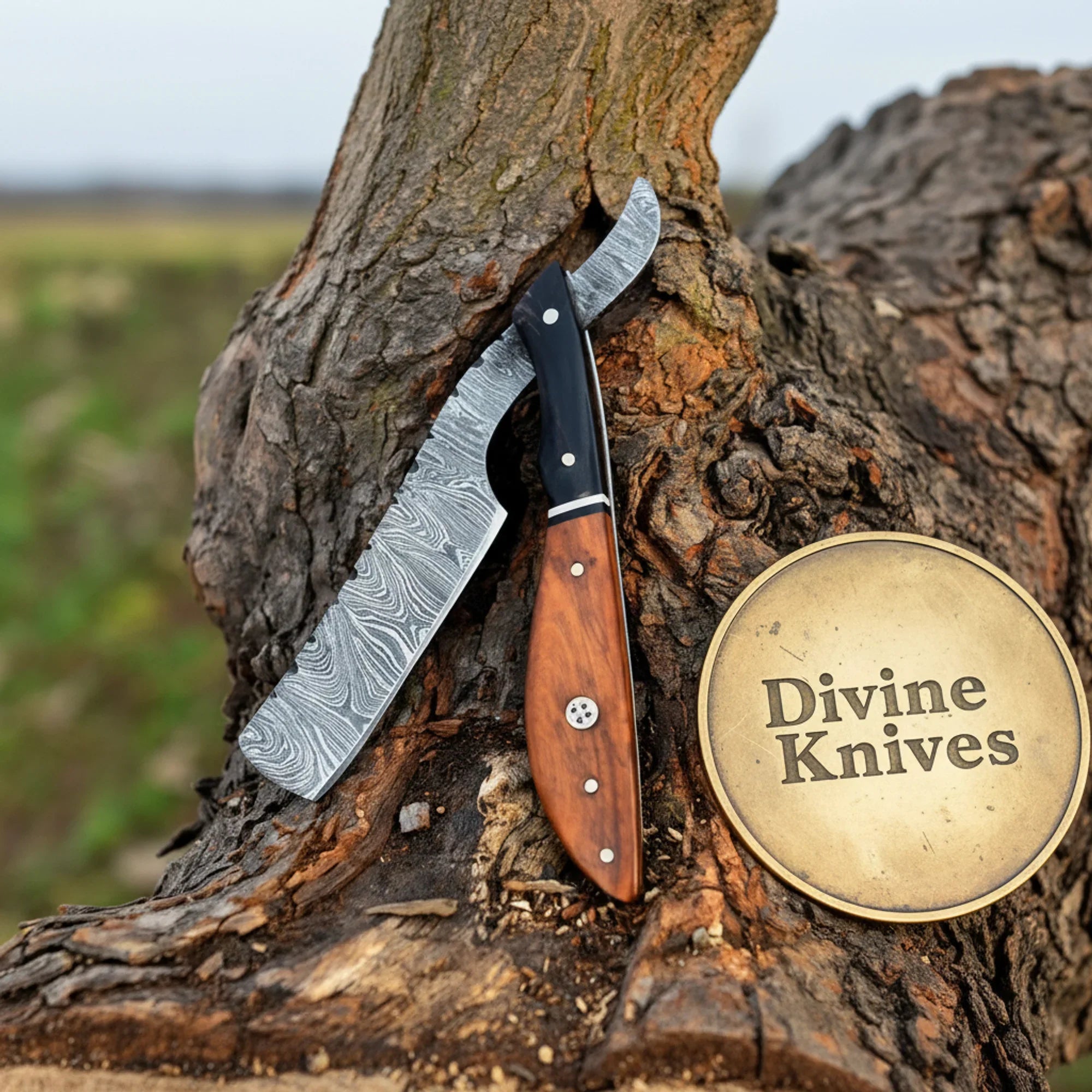 Rosewood &amp; Black Resin Damascus Straight Razor – Handcrafted Cut-Throat Razor (4–5 Inch)