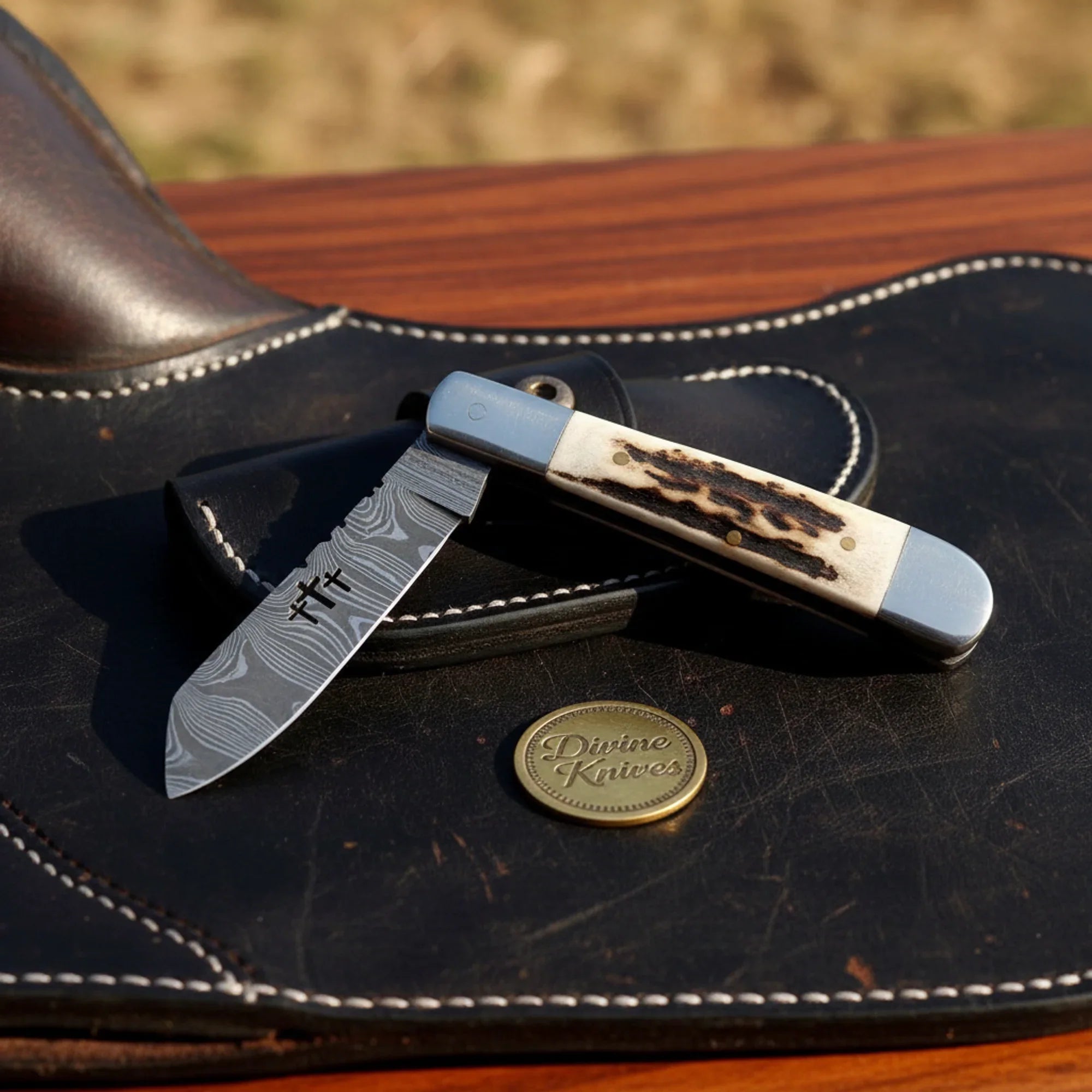 Damascus Trapper Folding Knife with Cross Cutout &amp; Stag Handle – Handcrafted Everyday Carry (4-Inch Blade)