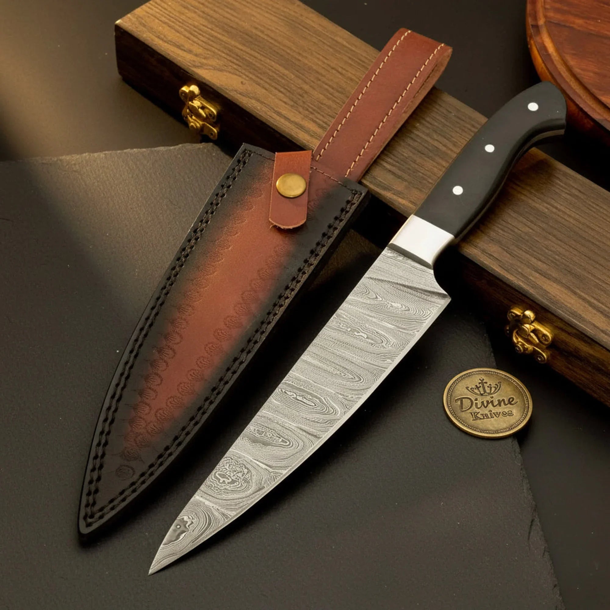 Classic Bowie Knife with Wood Handle &amp; Leather Sheath – Handcrafted Outdoor Collector&