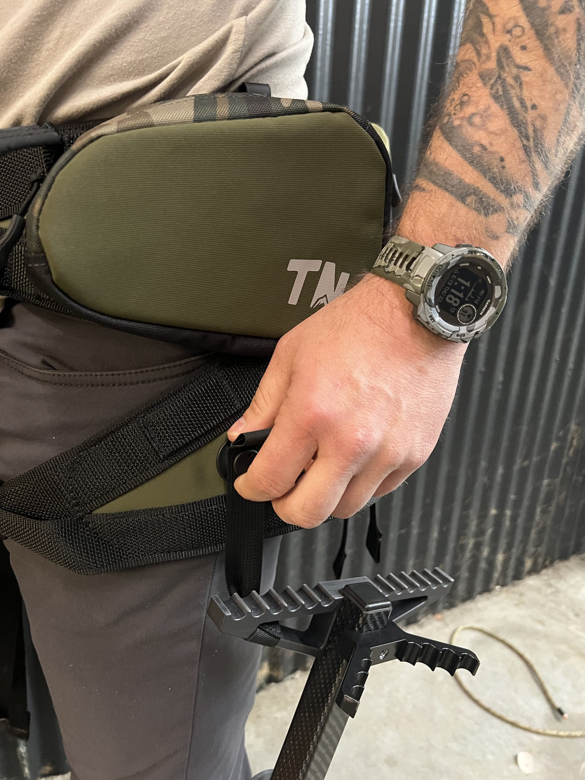 Ridge Side Pouch - Right