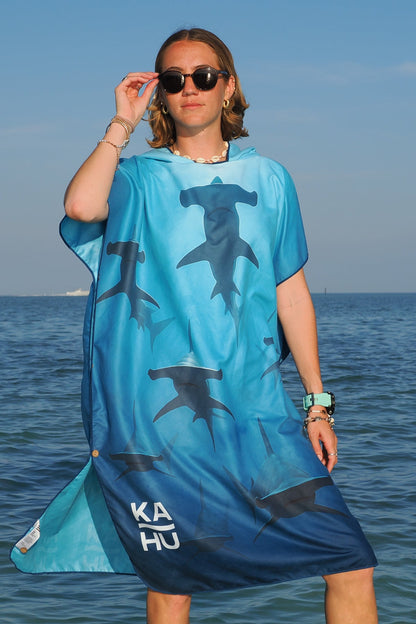 Kahu Mano Nui Towel Poncho (Regular)