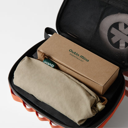 OutIn Mino Traveler Gift Set