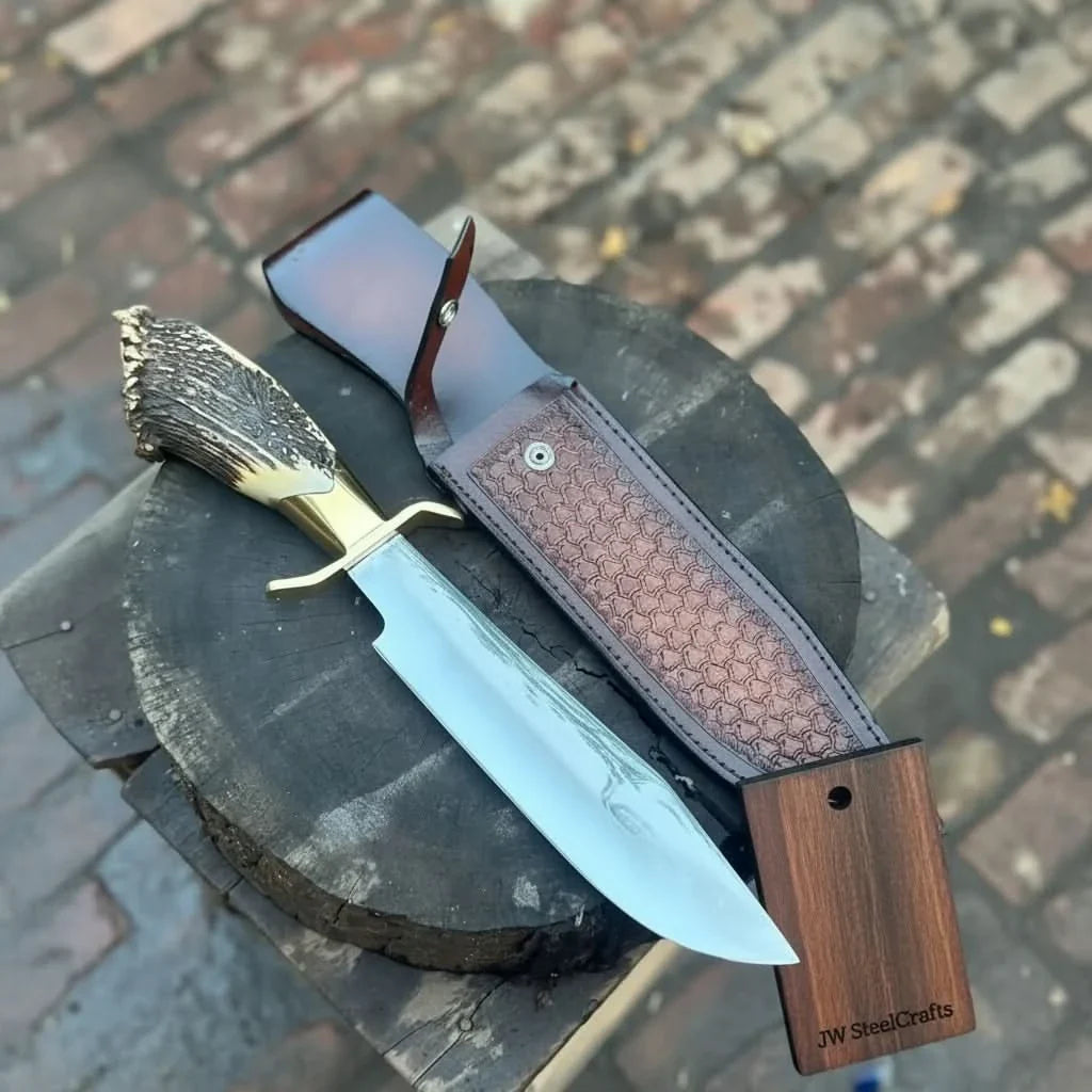 Handmade Carbon Steel Hunting Knife with Stag Horn Handle &amp; Leather Sheath