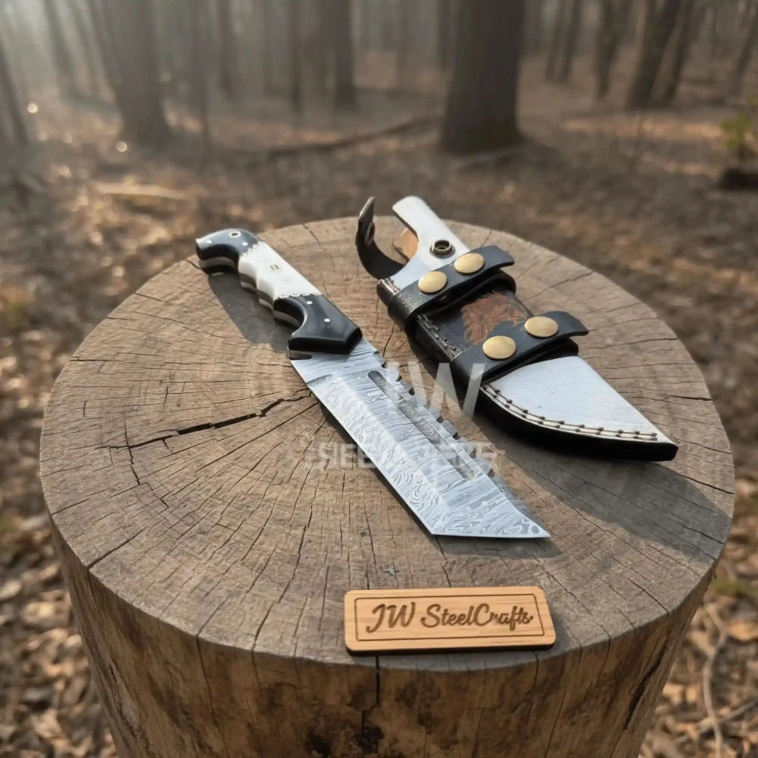 Handmade 10–11 Inch Damascus Tracker Outdoor Utility Knife – Black &amp; White Resin Handle